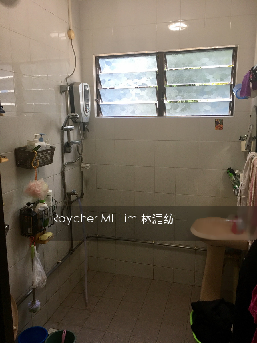 Blk 221 Tampines Street 24 (Tampines), HDB 4 Rooms #141257152